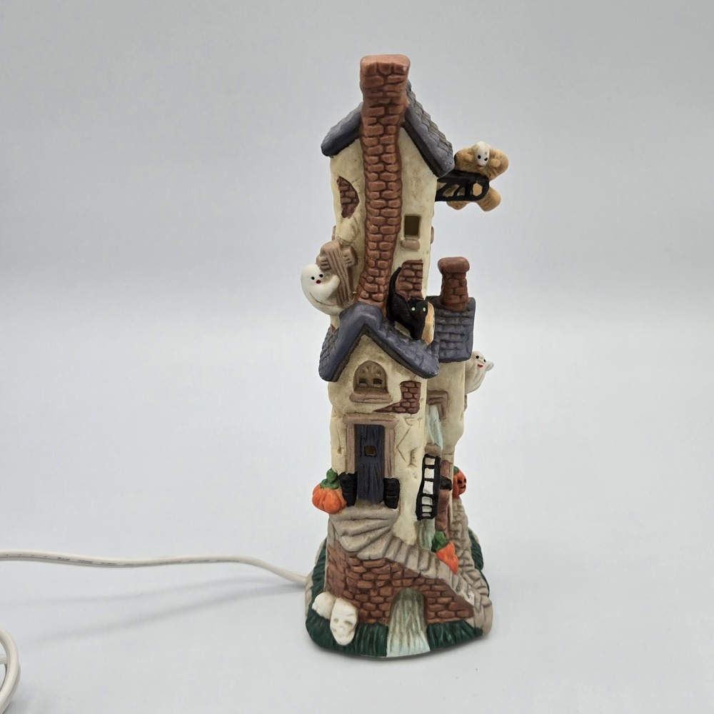 Vtg Ceramic Porcelain Haunted House Decoration With Light